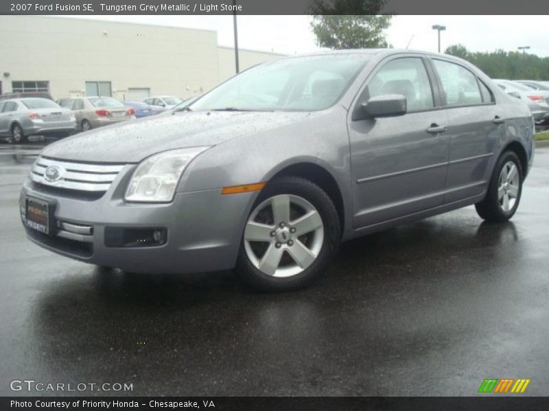 Tungsten Grey Metallic / Light Stone 2007 Ford Fusion SE