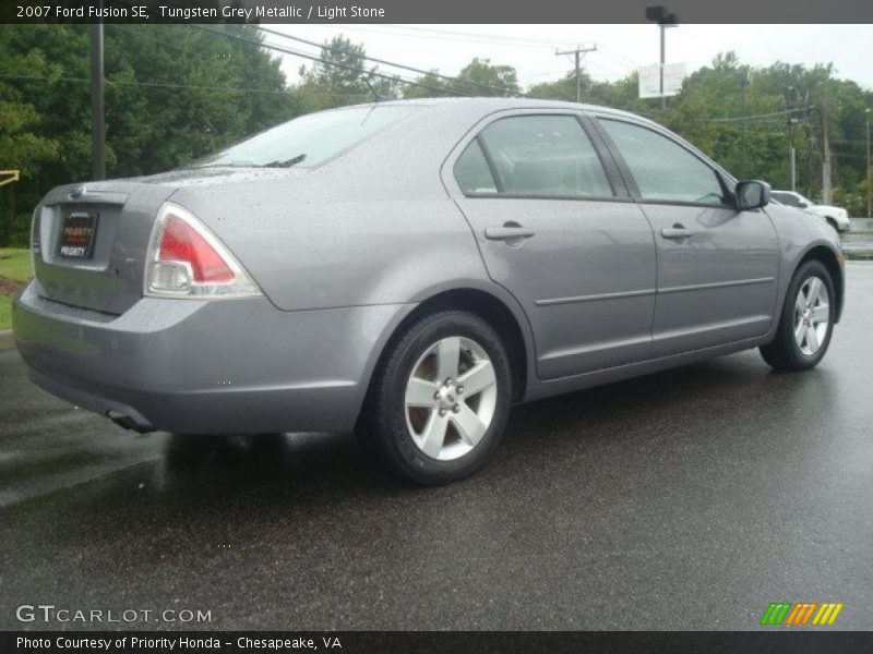 Tungsten Grey Metallic / Light Stone 2007 Ford Fusion SE