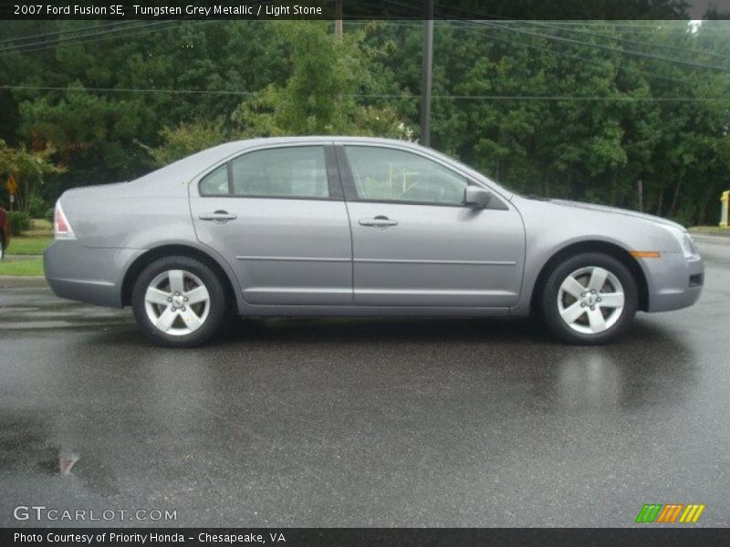 Tungsten Grey Metallic / Light Stone 2007 Ford Fusion SE