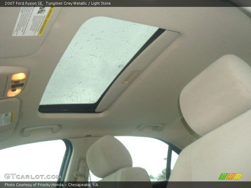Tungsten Grey Metallic / Light Stone 2007 Ford Fusion SE