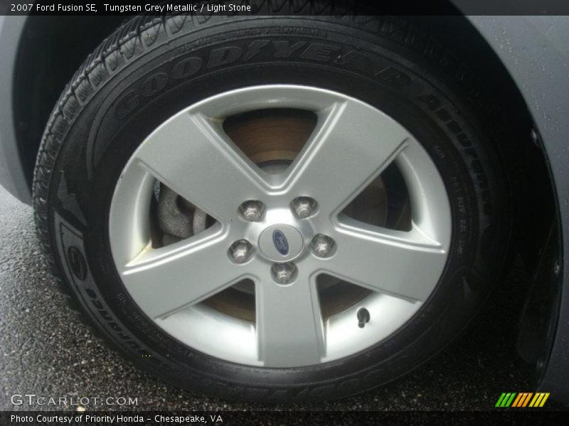 Tungsten Grey Metallic / Light Stone 2007 Ford Fusion SE