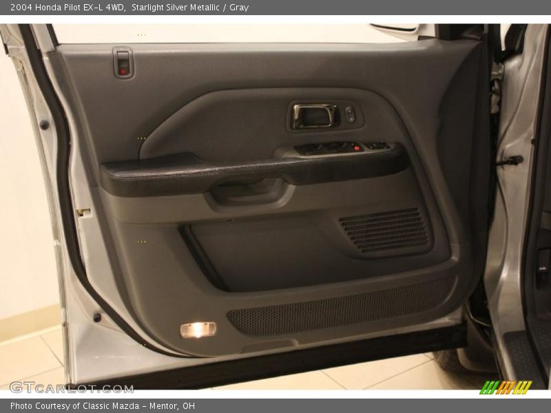 Starlight Silver Metallic / Gray 2004 Honda Pilot EX-L 4WD