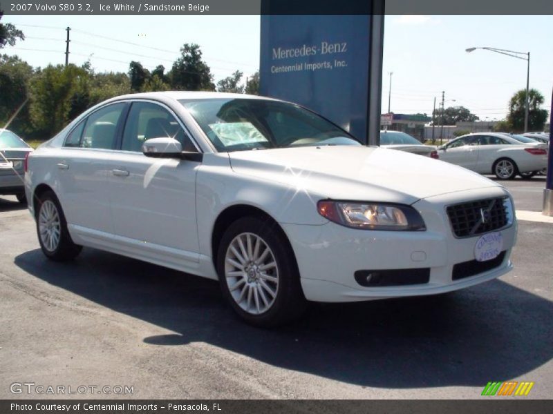 Ice White / Sandstone Beige 2007 Volvo S80 3.2