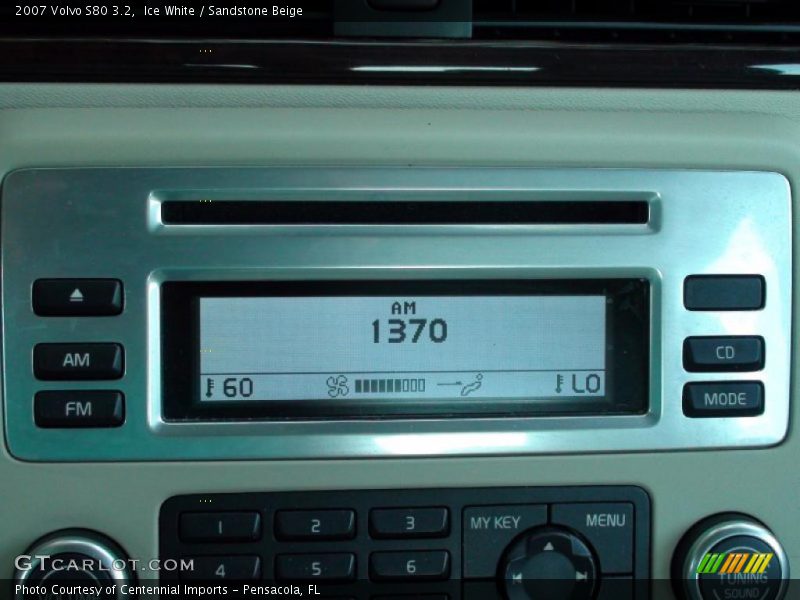 Ice White / Sandstone Beige 2007 Volvo S80 3.2