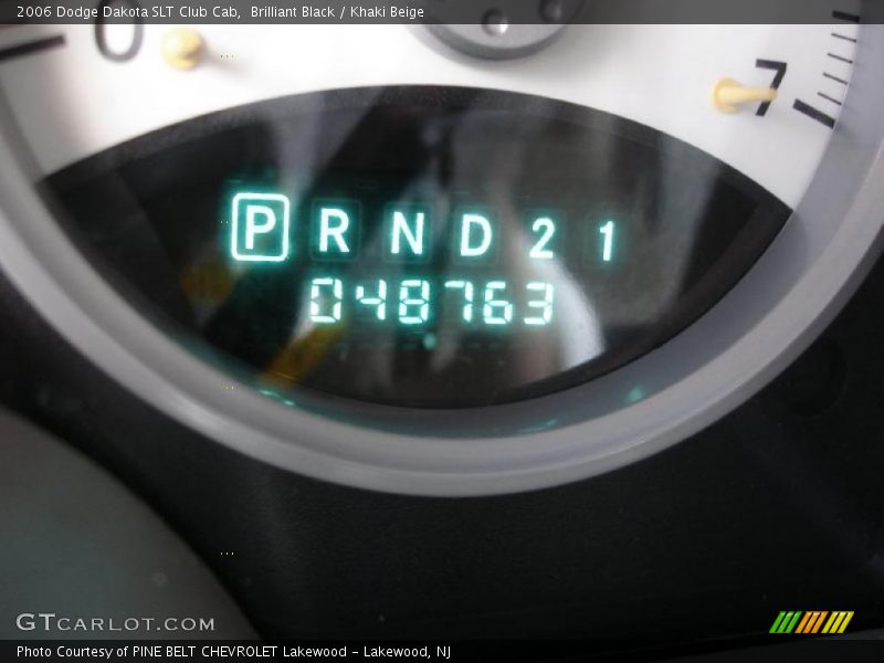 Brilliant Black / Khaki Beige 2006 Dodge Dakota SLT Club Cab