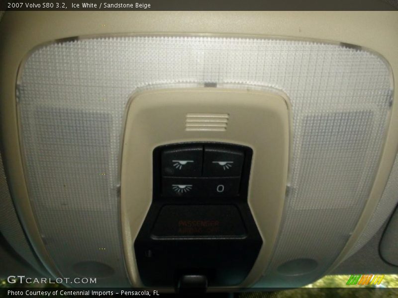 Ice White / Sandstone Beige 2007 Volvo S80 3.2
