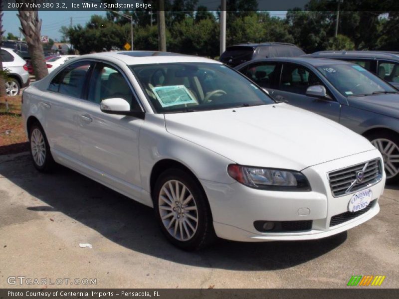 Ice White / Sandstone Beige 2007 Volvo S80 3.2