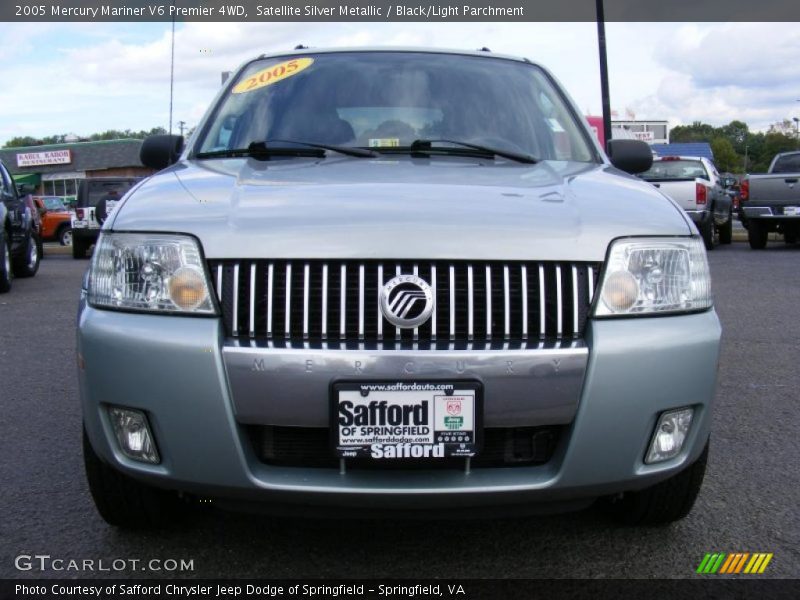 Satellite Silver Metallic / Black/Light Parchment 2005 Mercury Mariner V6 Premier 4WD