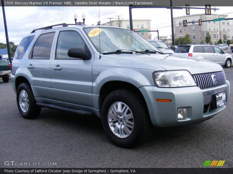 Satellite Silver Metallic / Black/Light Parchment 2005 Mercury Mariner V6 Premier 4WD