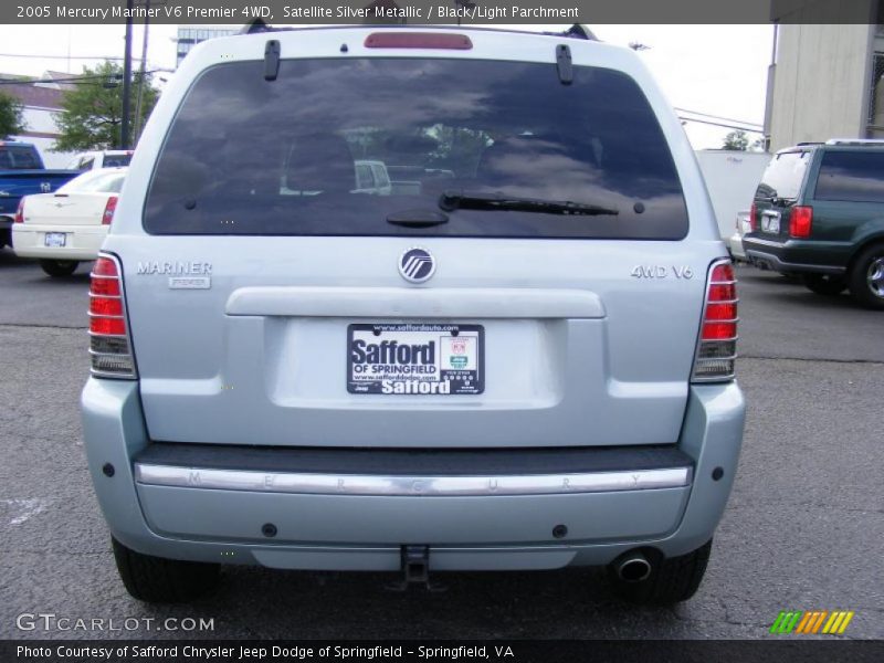Satellite Silver Metallic / Black/Light Parchment 2005 Mercury Mariner V6 Premier 4WD