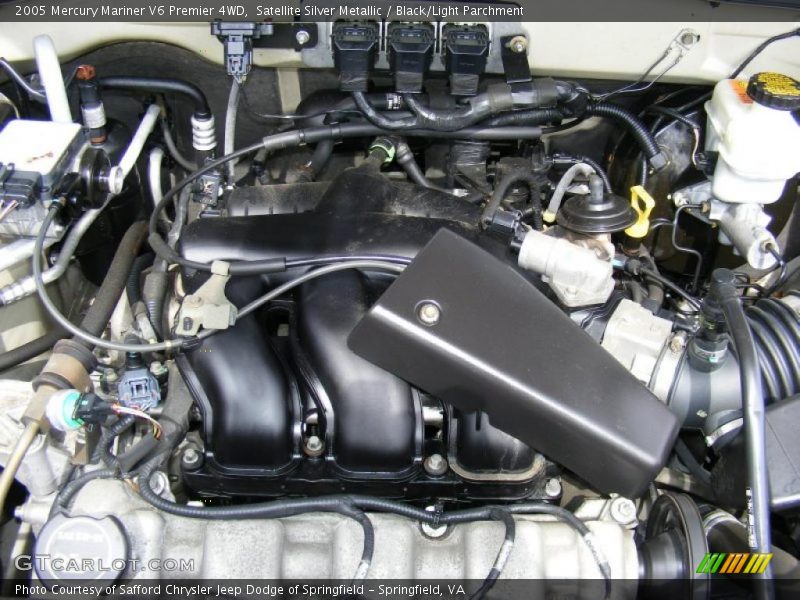 Satellite Silver Metallic / Black/Light Parchment 2005 Mercury Mariner V6 Premier 4WD