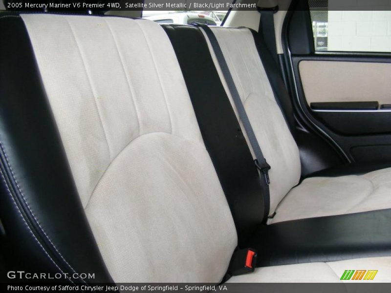 Satellite Silver Metallic / Black/Light Parchment 2005 Mercury Mariner V6 Premier 4WD