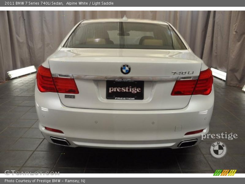 Alpine White / Light Saddle 2011 BMW 7 Series 740Li Sedan