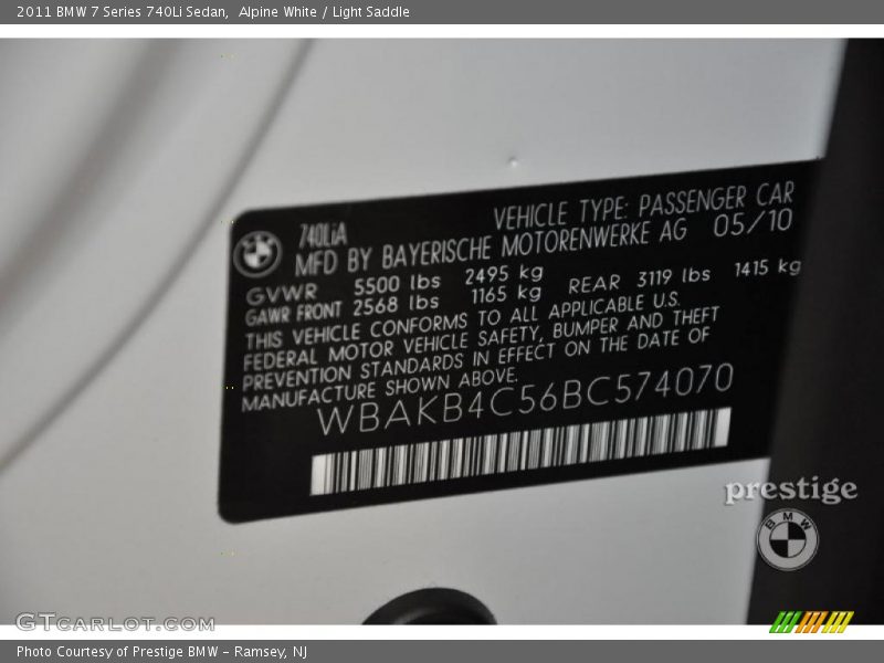 Alpine White / Light Saddle 2011 BMW 7 Series 740Li Sedan