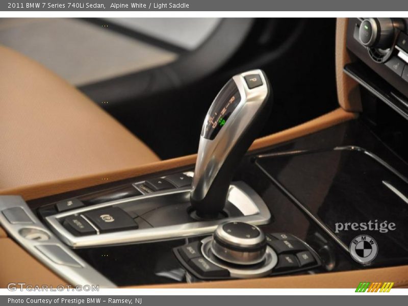 Alpine White / Light Saddle 2011 BMW 7 Series 740Li Sedan