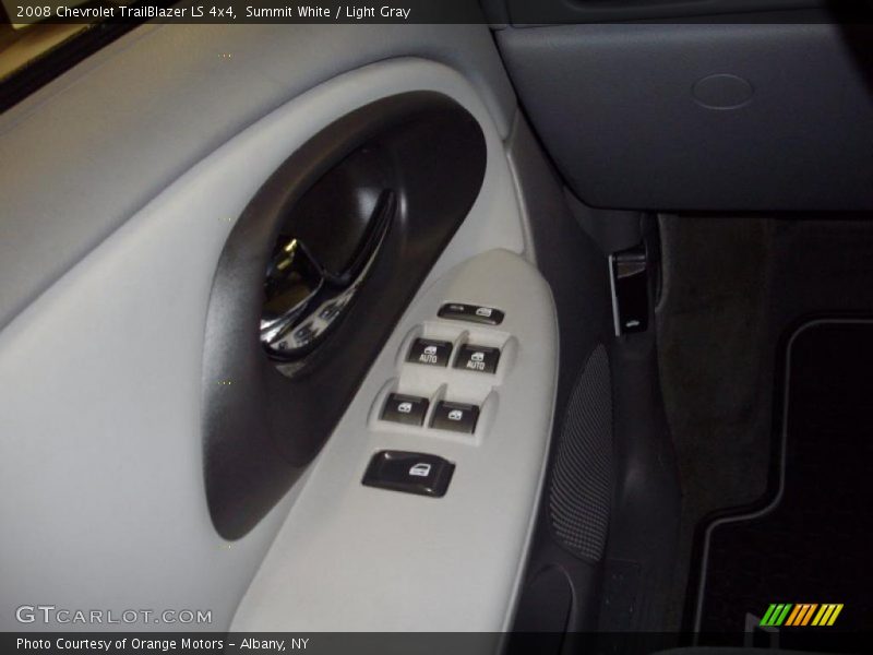Summit White / Light Gray 2008 Chevrolet TrailBlazer LS 4x4