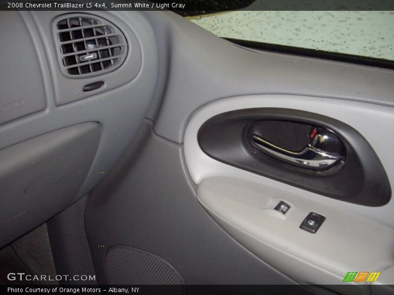Summit White / Light Gray 2008 Chevrolet TrailBlazer LS 4x4