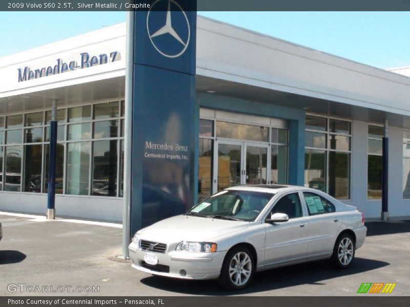 Silver Metallic / Graphite 2009 Volvo S60 2.5T