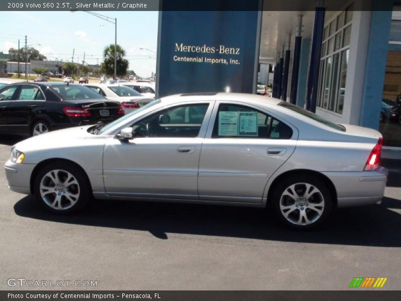 Silver Metallic / Graphite 2009 Volvo S60 2.5T