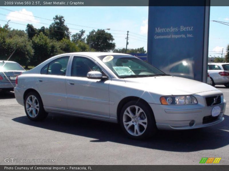 Silver Metallic / Graphite 2009 Volvo S60 2.5T