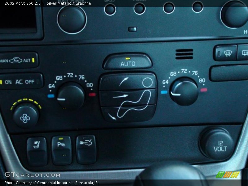 Silver Metallic / Graphite 2009 Volvo S60 2.5T