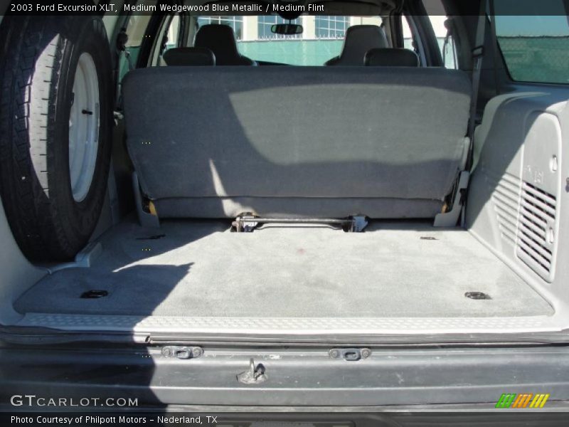Medium Wedgewood Blue Metallic / Medium Flint 2003 Ford Excursion XLT