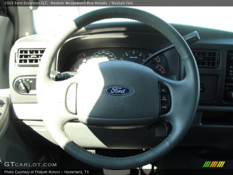 Medium Wedgewood Blue Metallic / Medium Flint 2003 Ford Excursion XLT