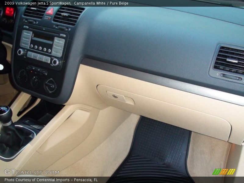 Campanella White / Pure Beige 2009 Volkswagen Jetta S SportWagen