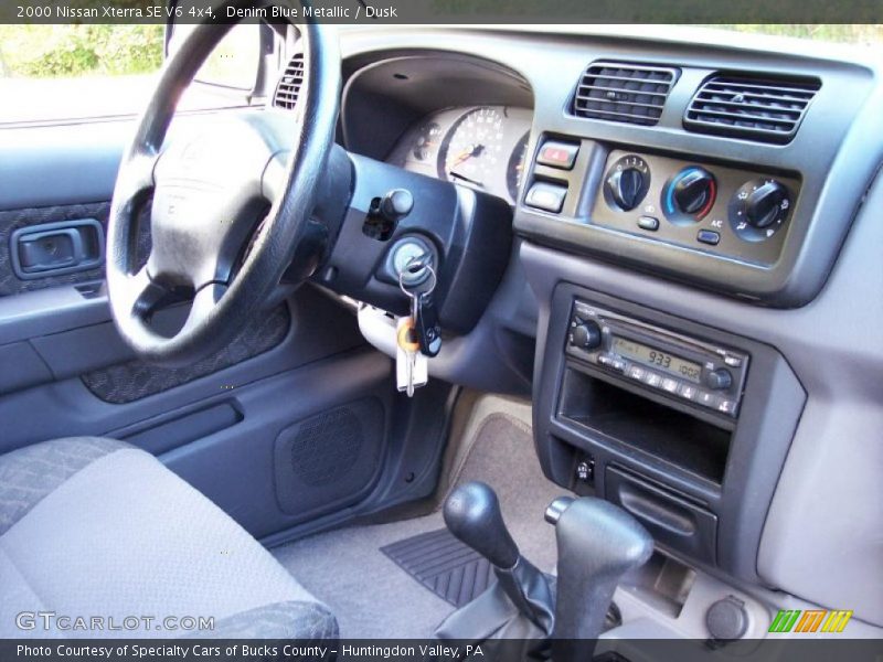 Denim Blue Metallic / Dusk 2000 Nissan Xterra SE V6 4x4