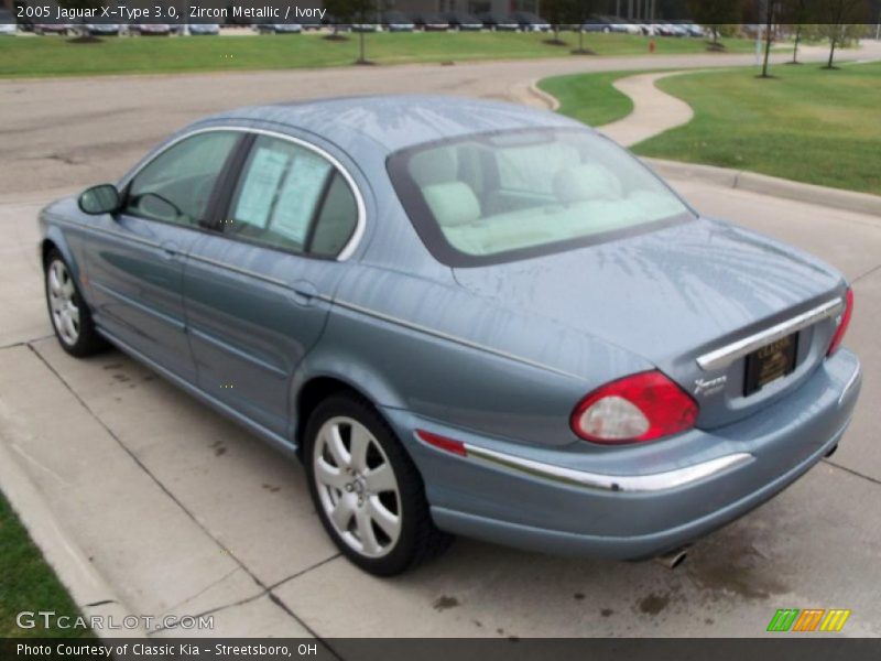 Zircon Metallic / Ivory 2005 Jaguar X-Type 3.0