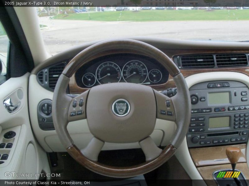  2005 X-Type 3.0 Steering Wheel