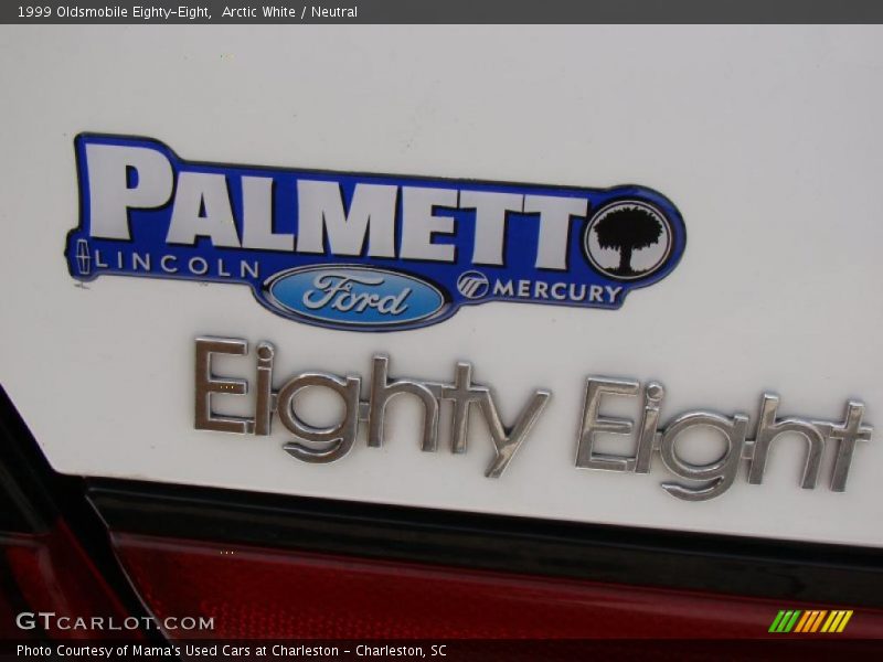Arctic White / Neutral 1999 Oldsmobile Eighty-Eight