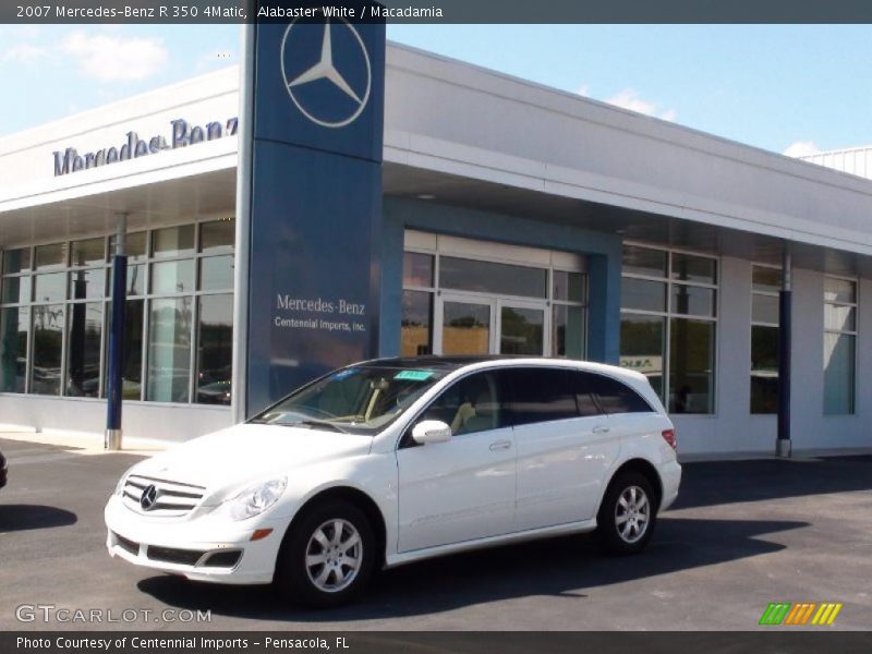 Alabaster White / Macadamia 2007 Mercedes-Benz R 350 4Matic