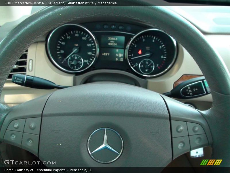 Alabaster White / Macadamia 2007 Mercedes-Benz R 350 4Matic