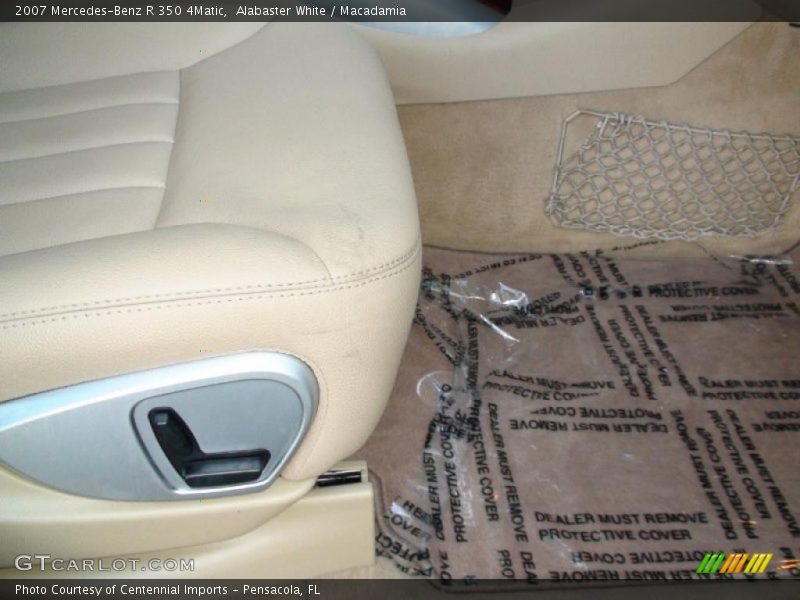 Alabaster White / Macadamia 2007 Mercedes-Benz R 350 4Matic