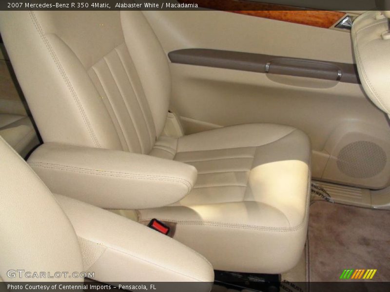 Alabaster White / Macadamia 2007 Mercedes-Benz R 350 4Matic