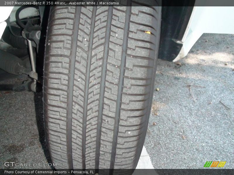 Alabaster White / Macadamia 2007 Mercedes-Benz R 350 4Matic