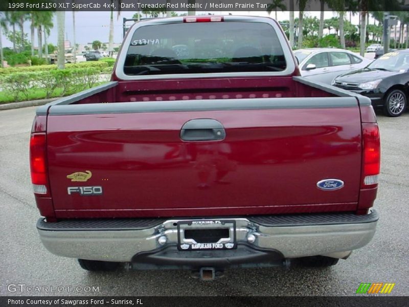 Dark Toreador Red Metallic / Medium Prairie Tan 1998 Ford F150 XLT SuperCab 4x4
