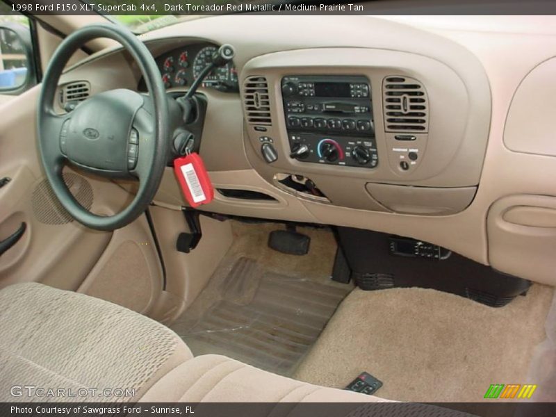 Dark Toreador Red Metallic / Medium Prairie Tan 1998 Ford F150 XLT SuperCab 4x4