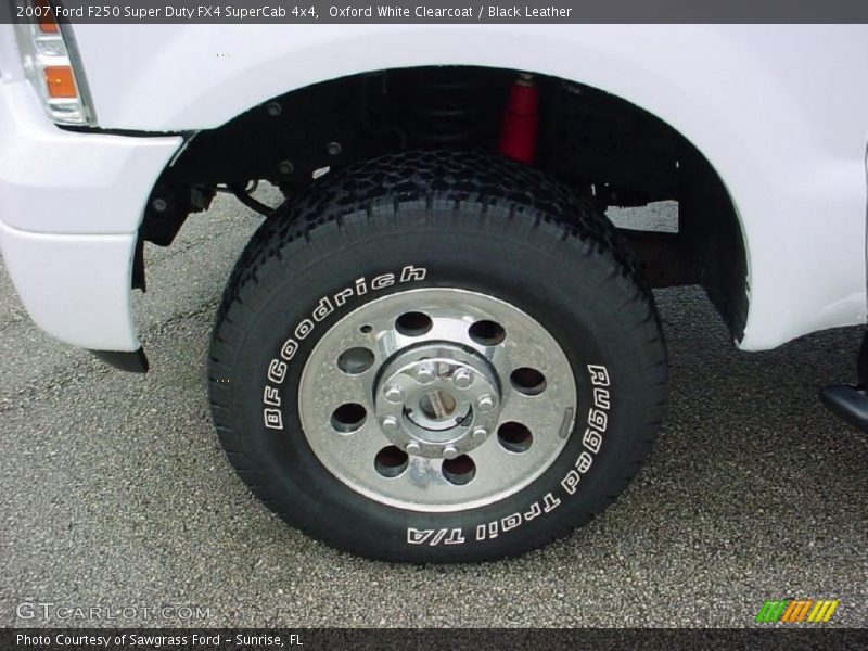 Oxford White Clearcoat / Black Leather 2007 Ford F250 Super Duty FX4 SuperCab 4x4