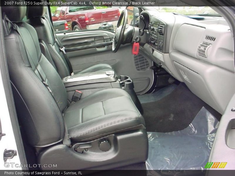 Oxford White Clearcoat / Black Leather 2007 Ford F250 Super Duty FX4 SuperCab 4x4