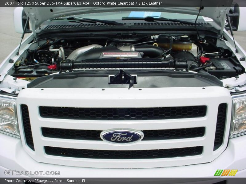 Oxford White Clearcoat / Black Leather 2007 Ford F250 Super Duty FX4 SuperCab 4x4