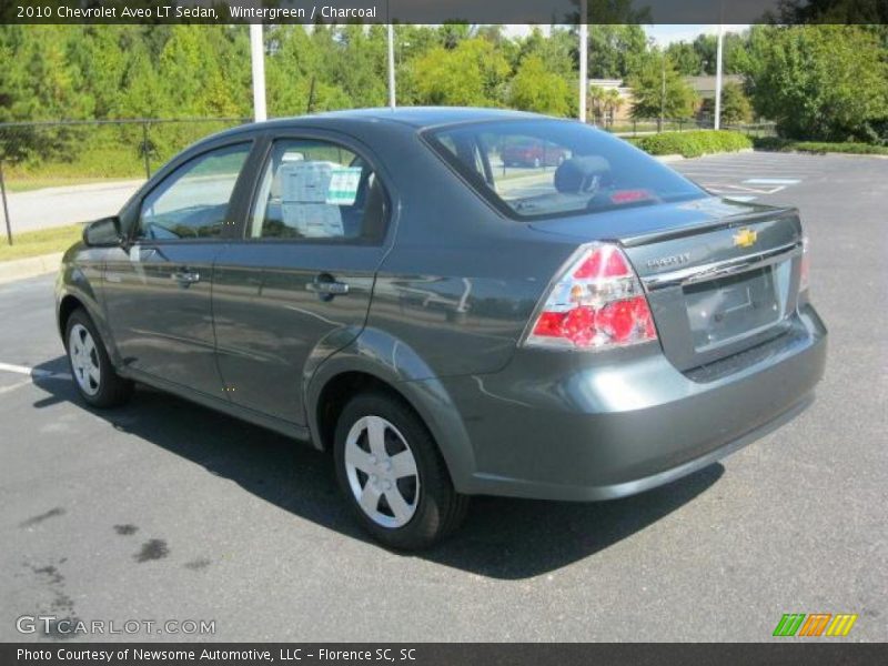 Wintergreen / Charcoal 2010 Chevrolet Aveo LT Sedan