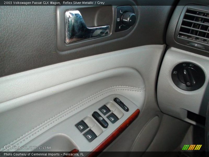 Reflex Silver Metallic / Grey 2003 Volkswagen Passat GLX Wagon