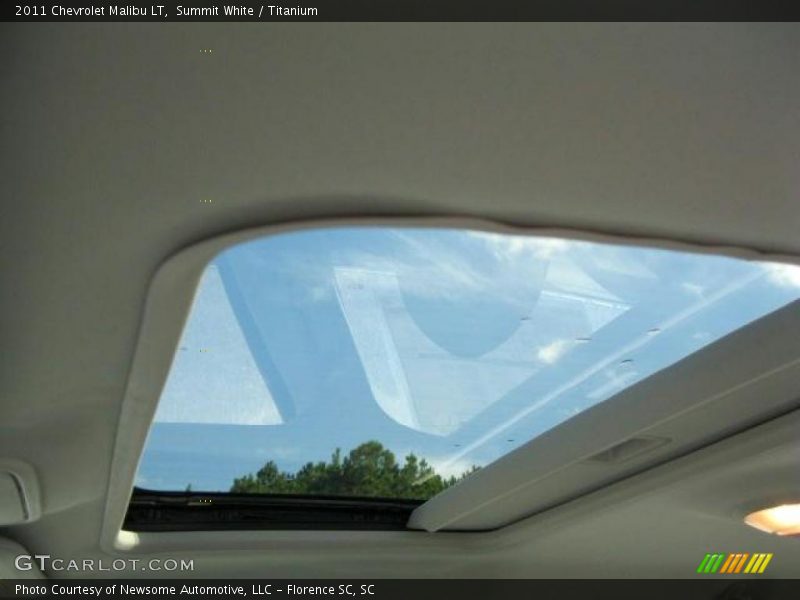 Summit White / Titanium 2011 Chevrolet Malibu LT