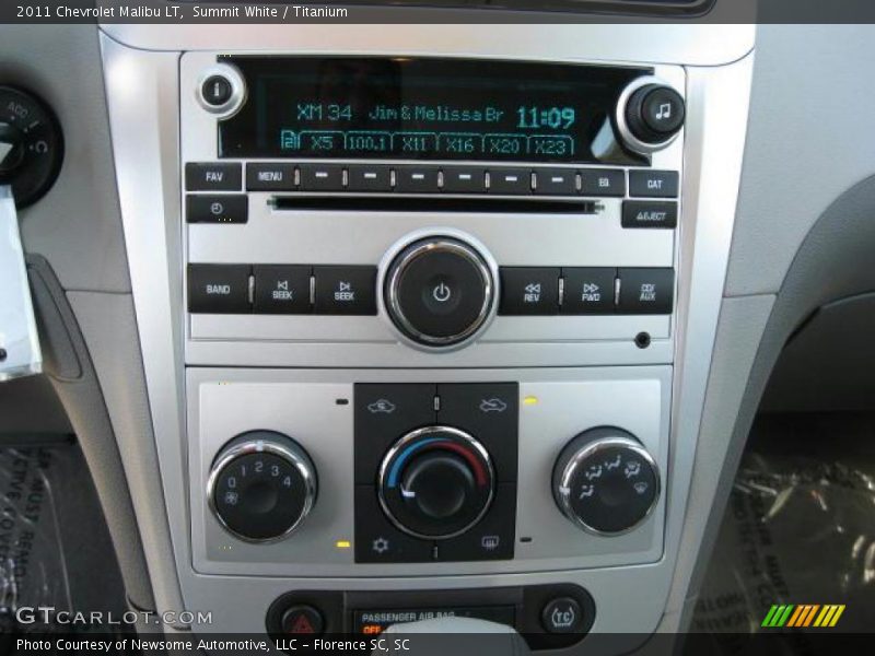 Summit White / Titanium 2011 Chevrolet Malibu LT