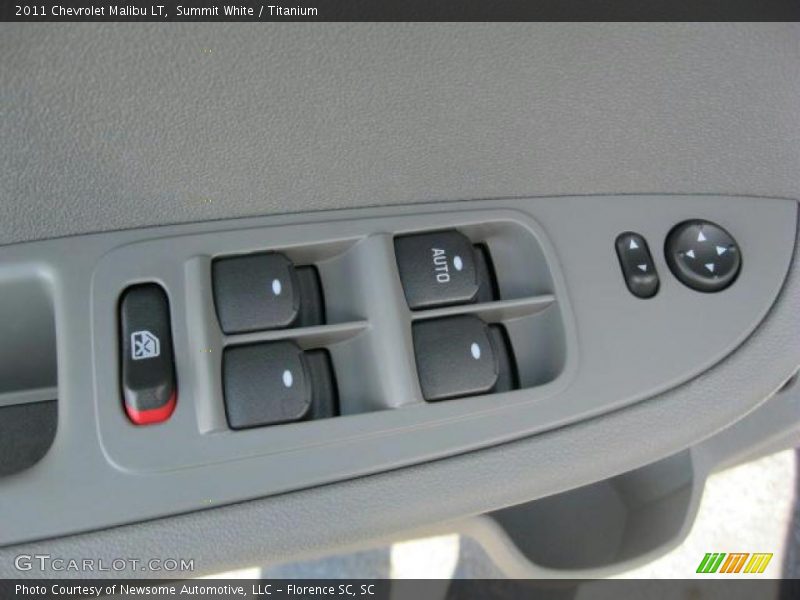 Summit White / Titanium 2011 Chevrolet Malibu LT