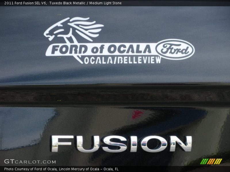 Tuxedo Black Metallic / Medium Light Stone 2011 Ford Fusion SEL V6