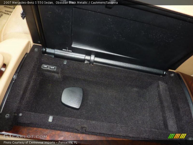 Obsidian Black Metallic / Cashmere/Savanna 2007 Mercedes-Benz S 550 Sedan