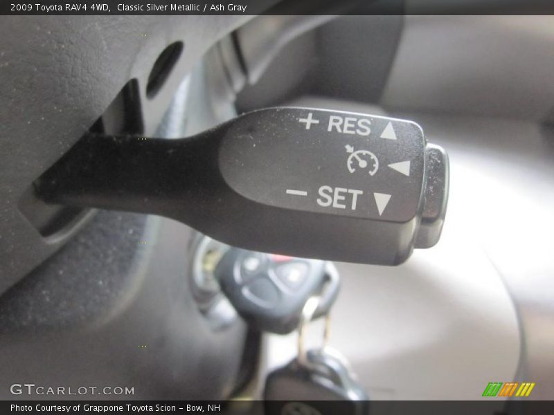 Classic Silver Metallic / Ash Gray 2009 Toyota RAV4 4WD